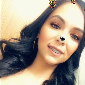 Meet your Posher, Esther